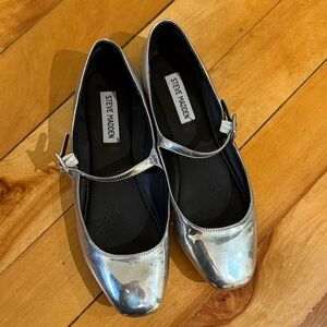 Steve Madden Shiny Silver Mary Jane Shoes